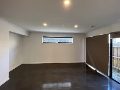 10 Mingay Close, Truganina