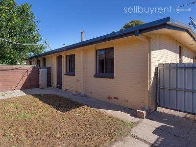 2 / 424 KOTTHOFF STREET, Lavington