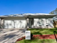 80 Redcomb Drive, Park Ridge