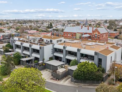 210/200 Stephen Street, Yarraville