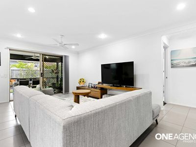 131 / 230 Pulgul Street, Urangan