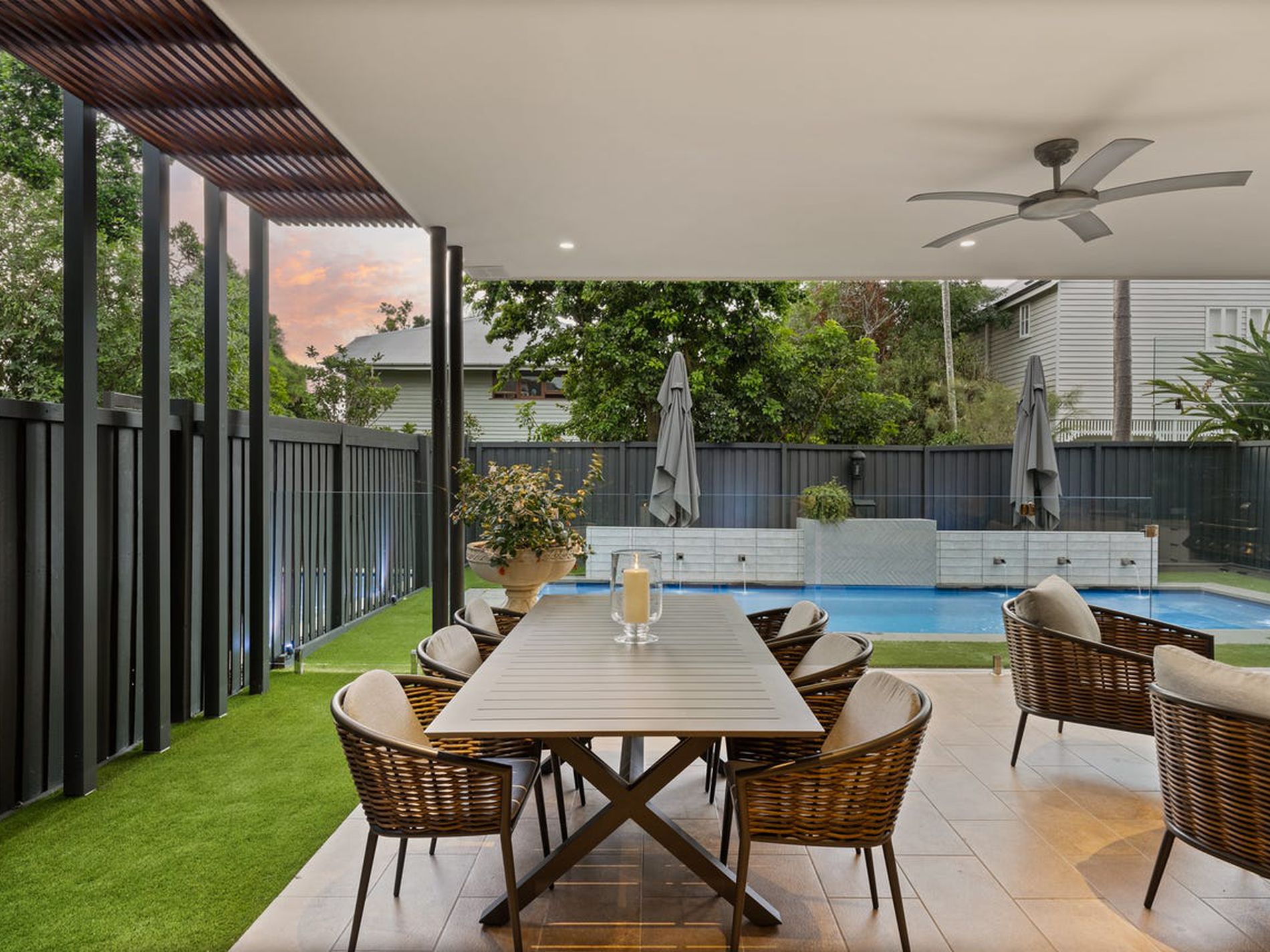 22 Graceville Avenue, Graceville