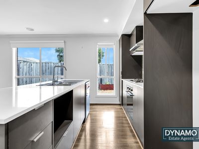 5 Leane Way, Mickleham