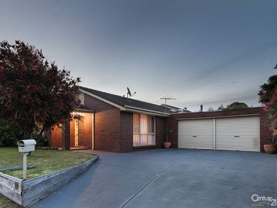 13 General Joshua Drive, Hampton Park