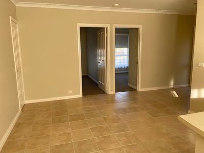 1 / 12 Parkland Drive, Hamlyn Heights