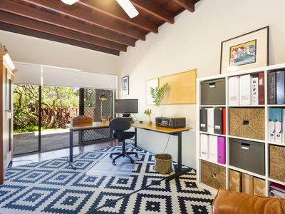 33 Shadbolt Street, Booragoon