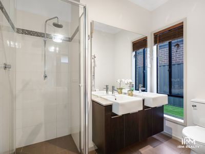 23 BLACK RANGE AVENUE, Craigieburn