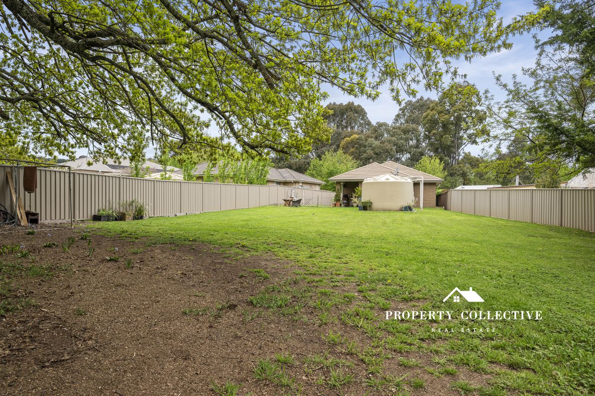 3 Mossgrove Way, Beechworth