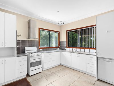 4 Pamela Street, Corrimal