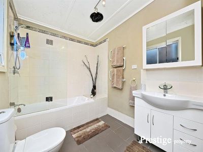 8 Realm St, Arncliffe