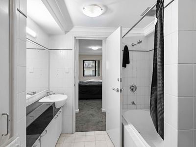 510 / 126 Mounts Bay Road, Perth