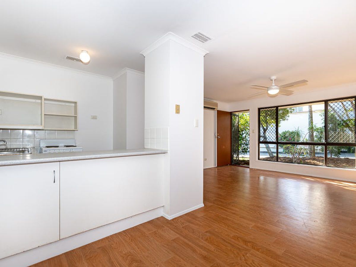 1 / 159 Watson St, Camp Hill Absolute Estate Agents