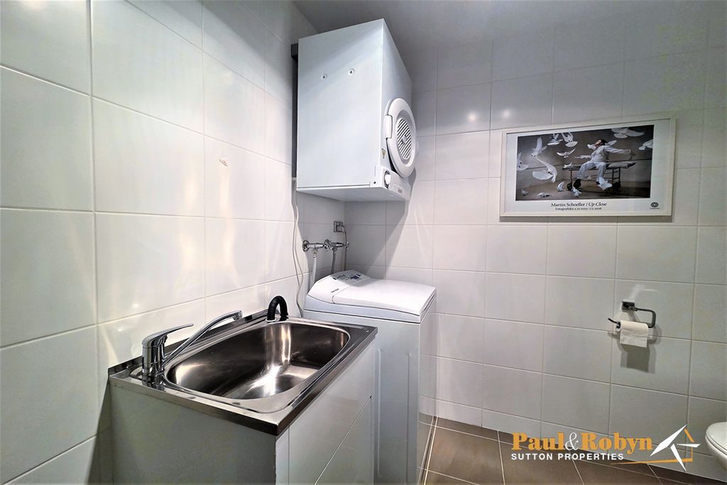 32 / 29 State Circle, Deakin