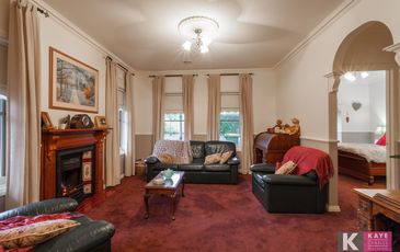 1 Chloe Court, Beaconsfield