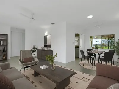 64B Harley Street, Kamerunga