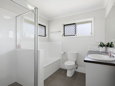 5/15 Silvereye Drive, Griffin