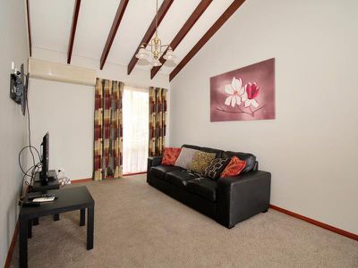 9 Stocks Place, Windradyne