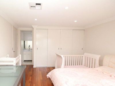 19 East Crescent, Hurstville Grove