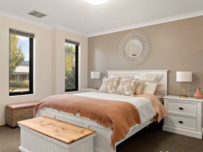 135 Clyde Avenue, Baldivis