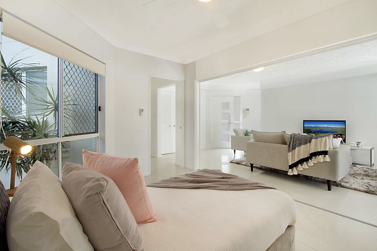 1 / 12 Tamborine Street, Mermaid Beach