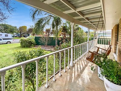 44 Show Street, Forbes