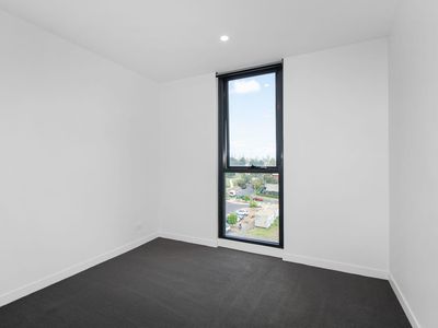 704 / 5 Olive York Way, Brunswick West