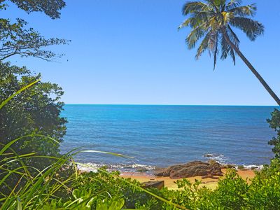 4 Elizabeth Street, Flying Fish Point