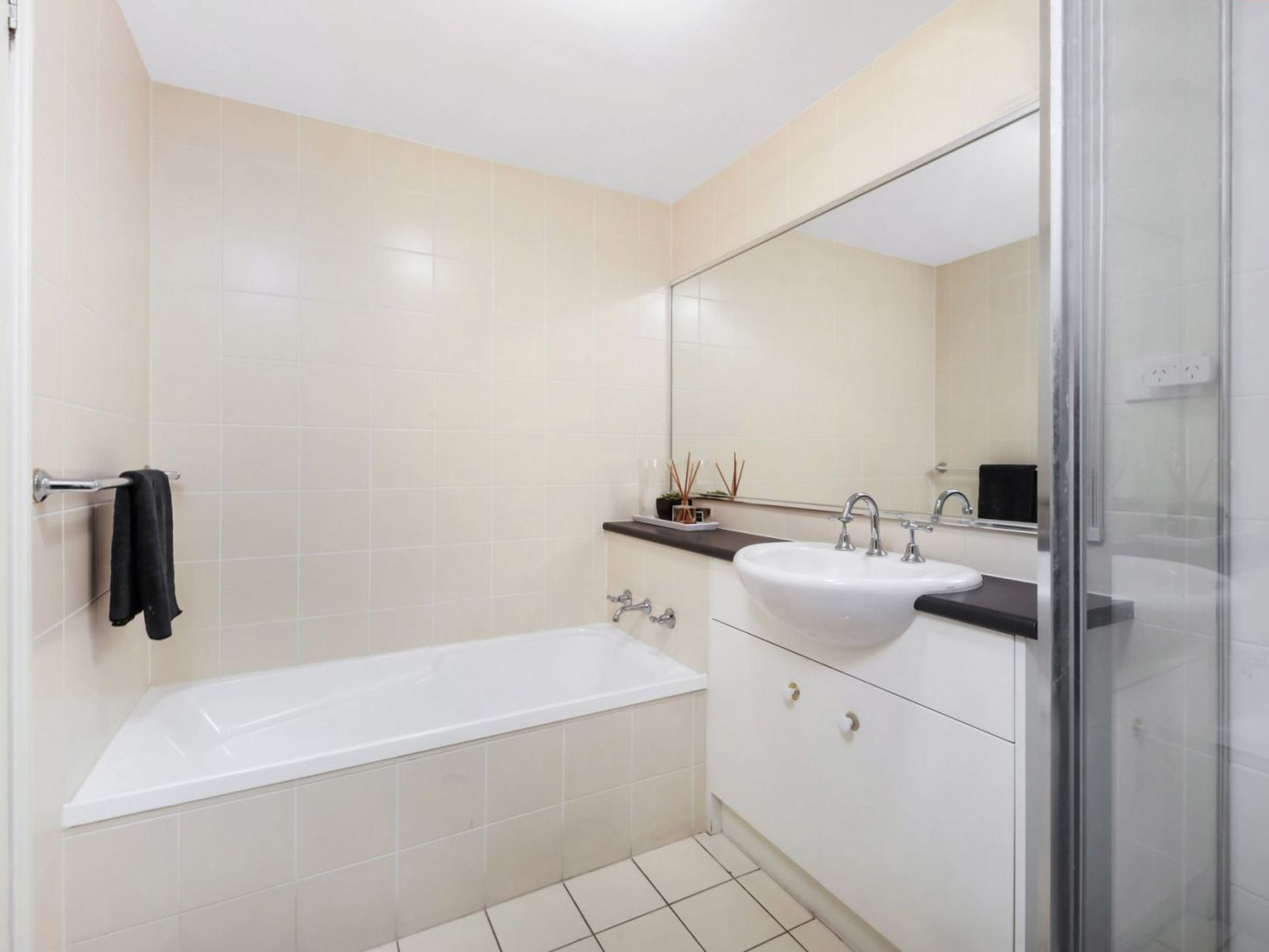 1107 / 3 Keats Avenue, Rockdale