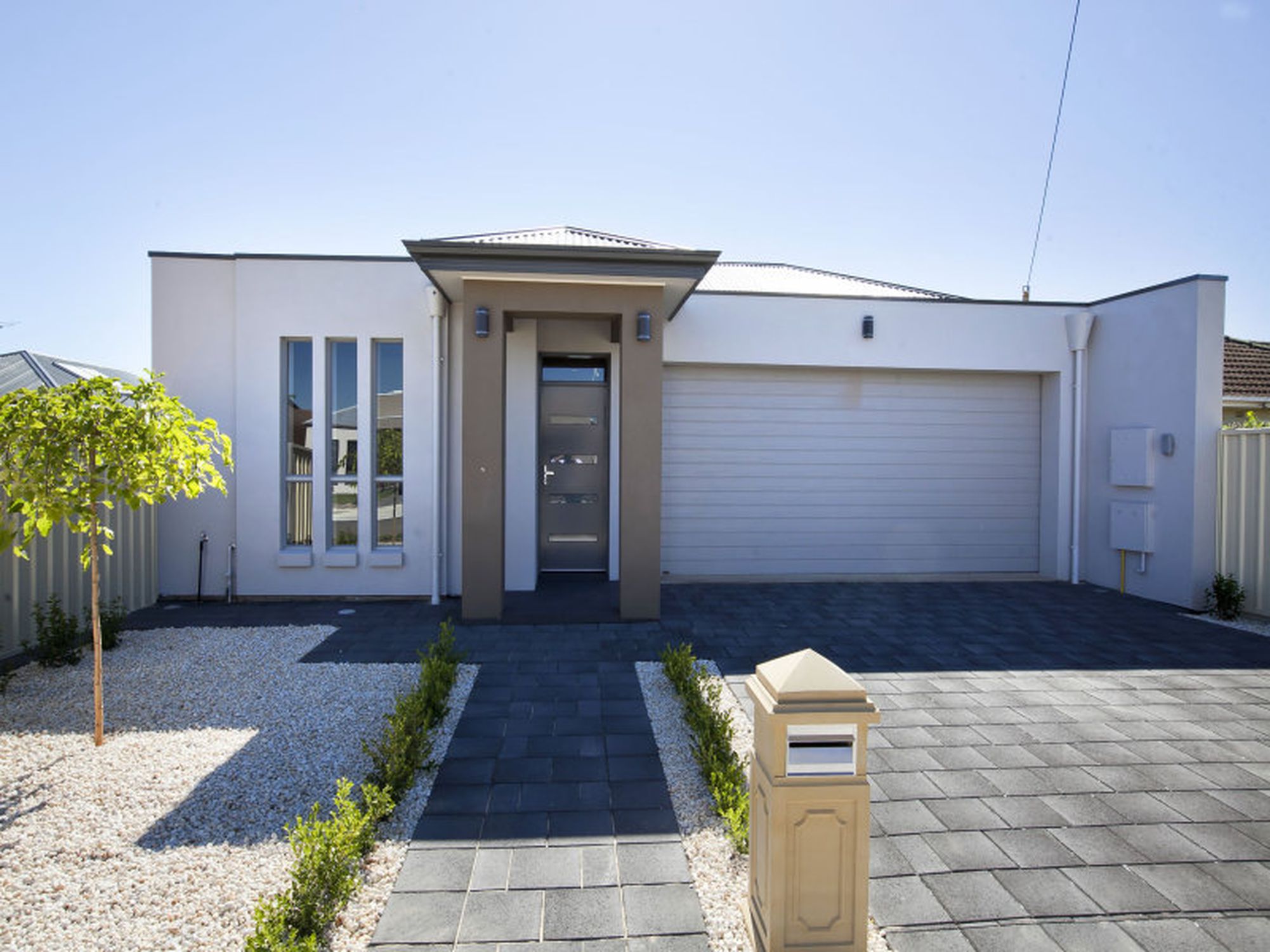 6 Buccleuch Avenue, Findon