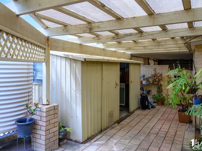 25 Templetonia Promenade, Halls Head