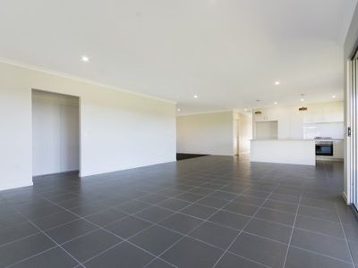 10 Snowwood Avenue, Maleny