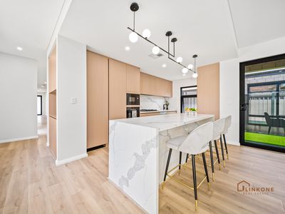 8B Castlereagh Close, Willetton