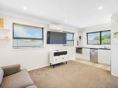 11 Munford Lane, Riverhead