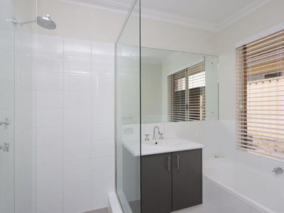 8 Lautour Street, South Guildford