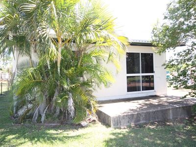 4 OXFORD STREET, Charters Towers City