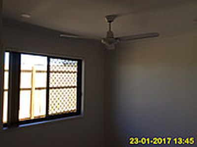 1 / 12 Serengetti Street, Harristown