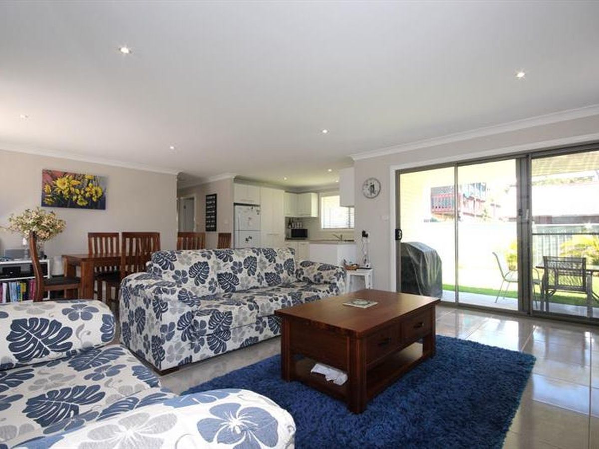 38 King Albert Ave, Tanilba Bay, Tanilba Bay - Thumbnail 3