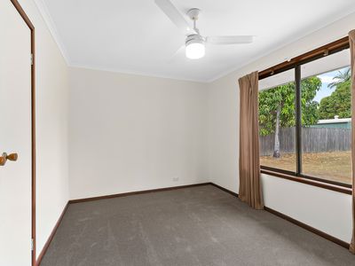 12 Rani Close, Mount Ommaney