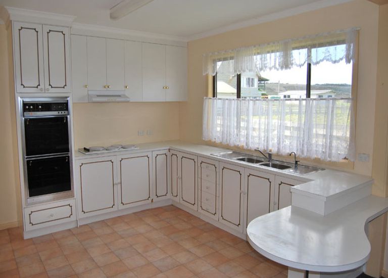 237 Dutton Way, Portland