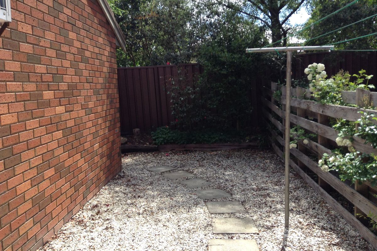 2 / 104 Highett Street, Mansfield