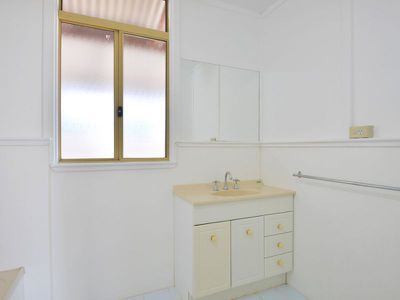 166 Davis Street, Victory Heights