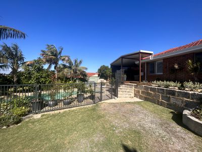 12 Bascombe Rise, Hillarys