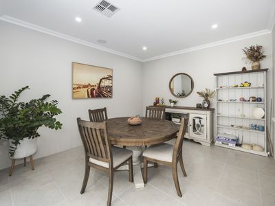 15 Teraglin Vista, Yanchep