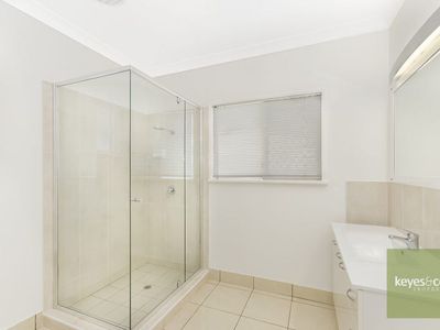 4 Harvard Street, Douglas