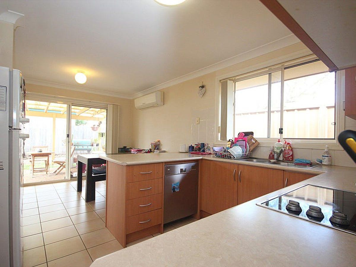 2 / 24 Conquest Crescent, Tanilba Bay, Tanilba Bay - Thumbnail 3