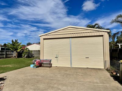 9 Vicki Parade, Torquay