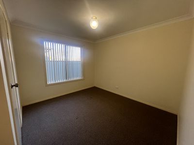12 Magpie Close, Dubbo