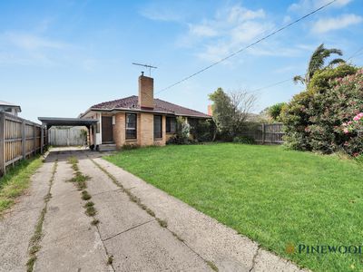 72 Winter Crescent, Reservoir