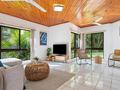 44-48 Hickey Close, Gordonvale