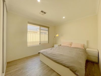 8a Yale Road, Thornlie